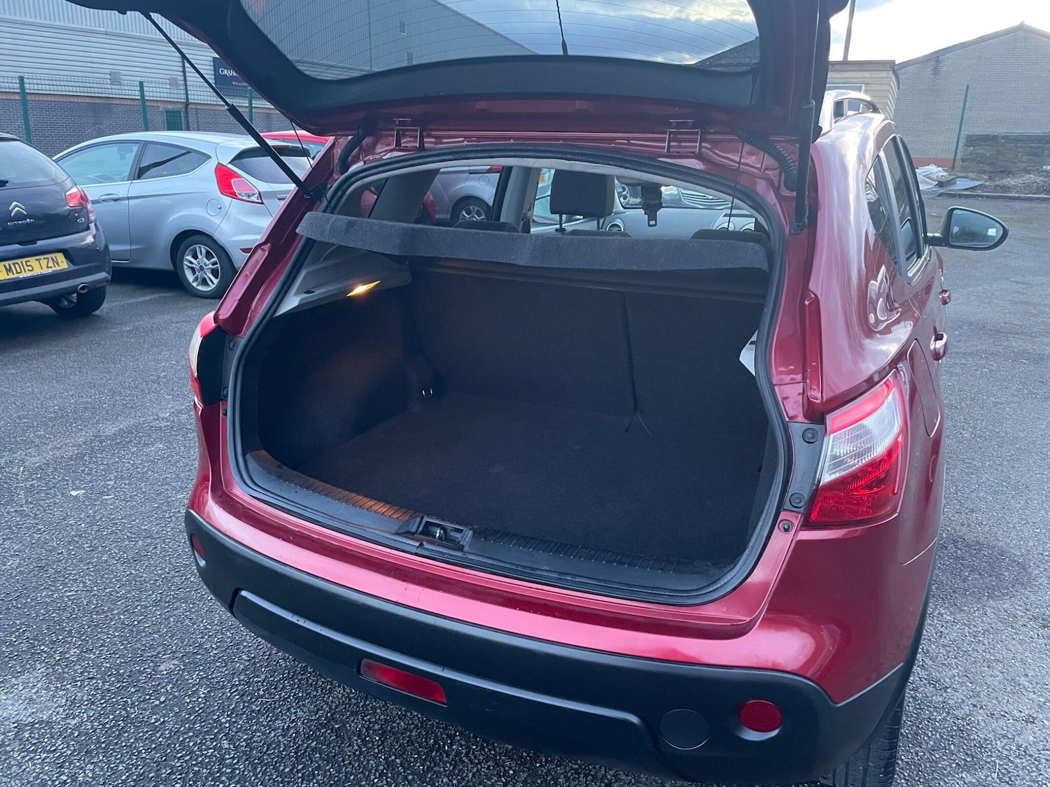 Used Nissan Qashqai 2013 for sale - 77190522: Photo 20