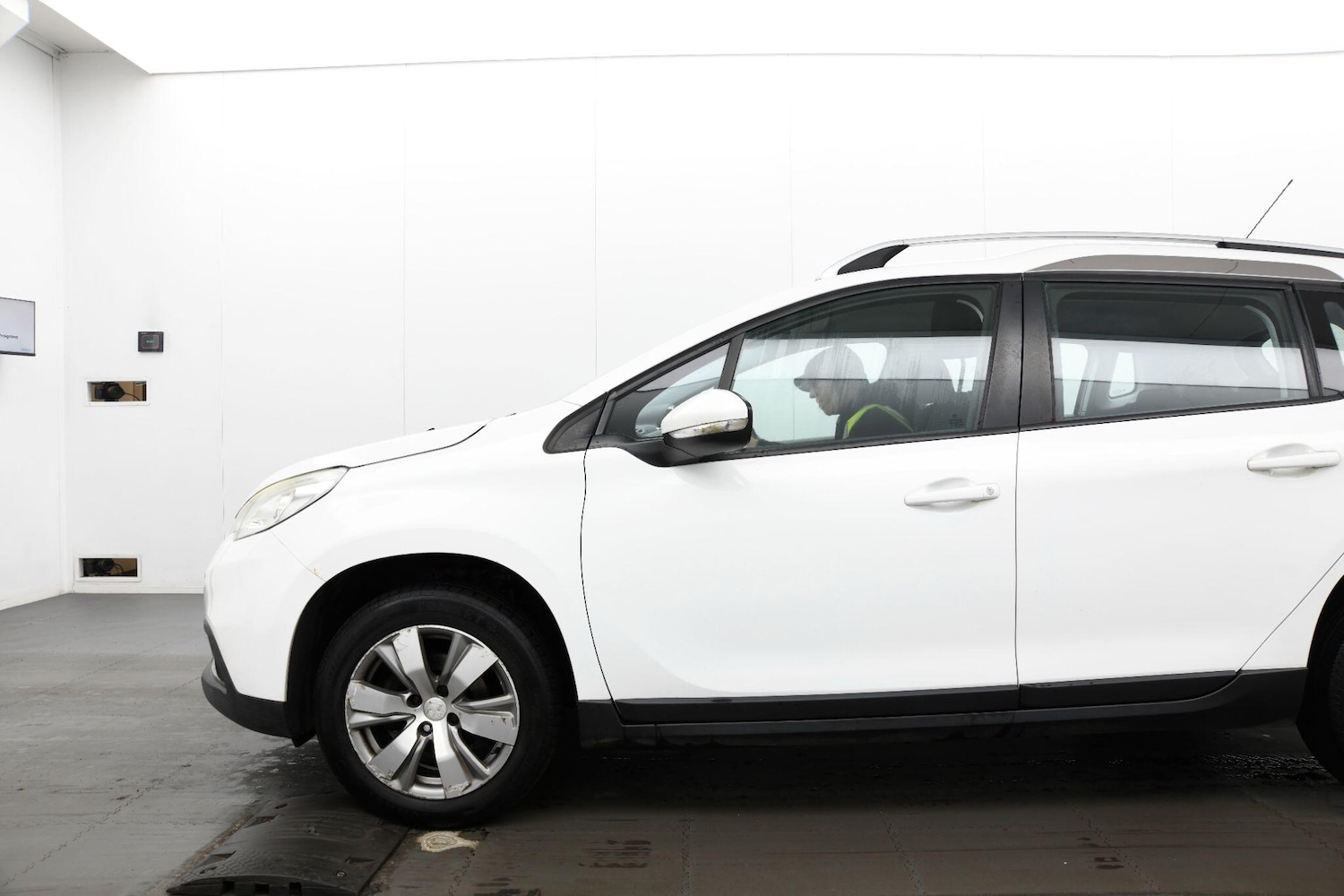 Used Peugeot 2008 for sale - 77267986: Photo 11