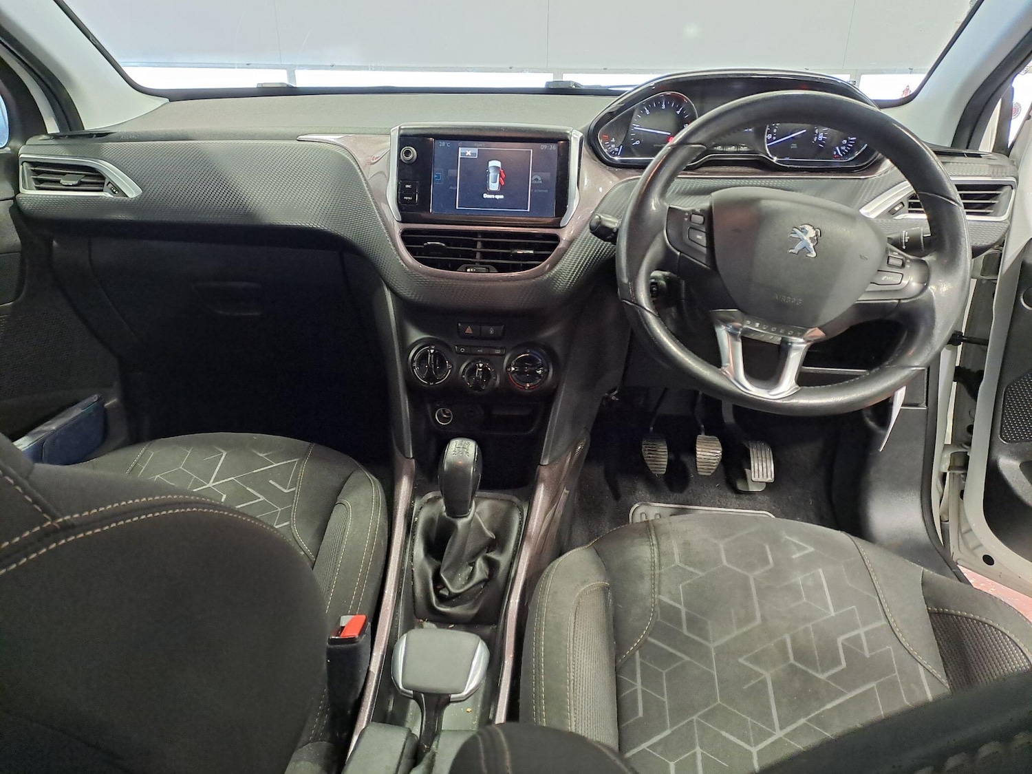 Used Peugeot 2008 for sale - 77267986: Photo 19