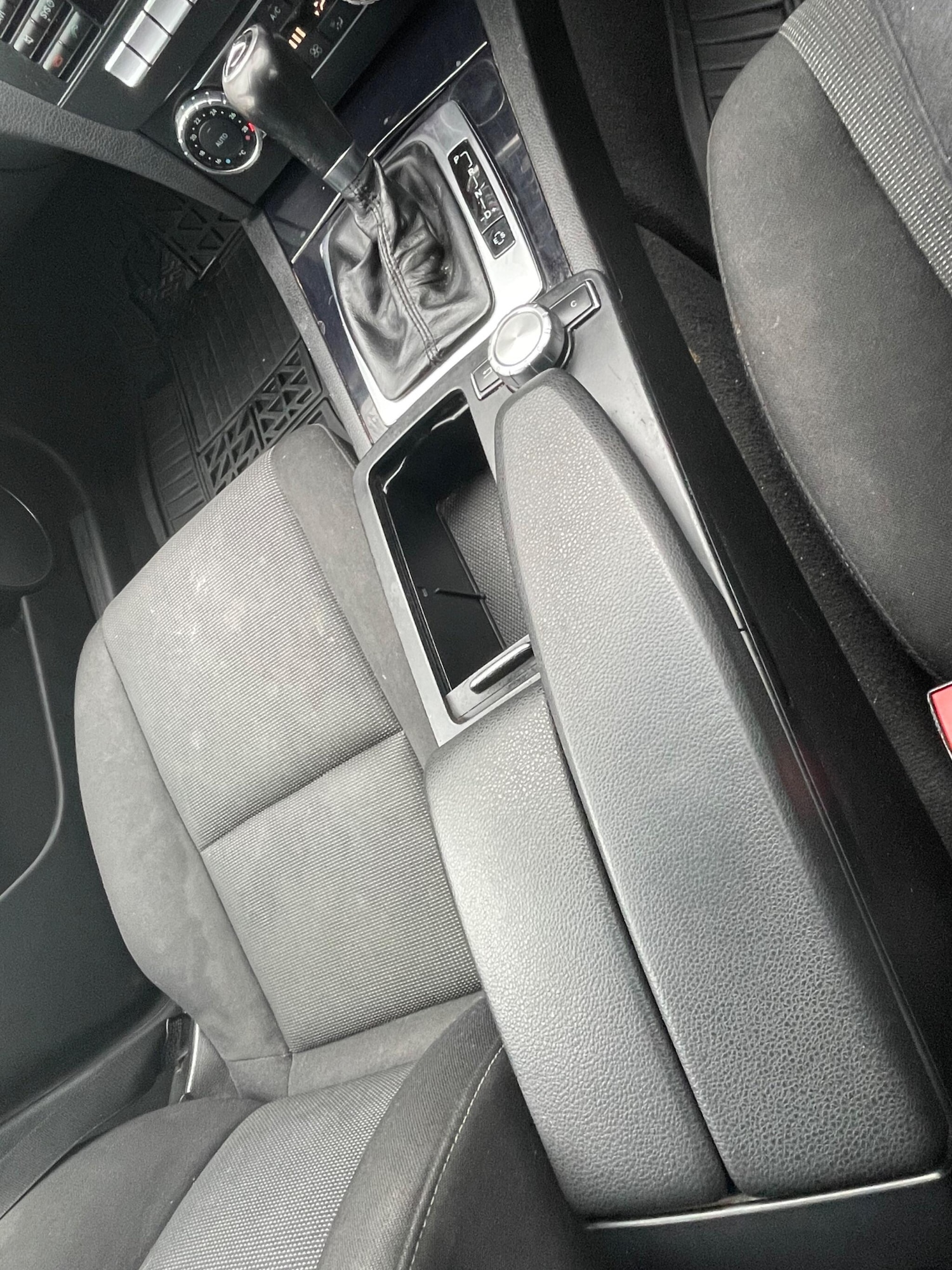 Used Mercedes-Benz C Class 2011 for sale - 78127341: Photo 11