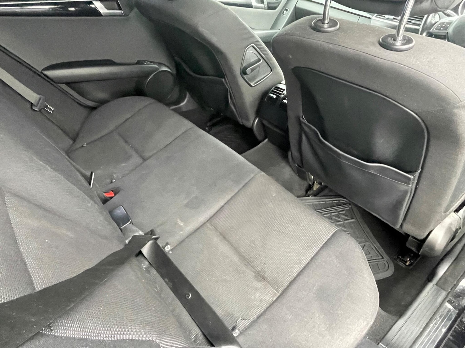 Used Mercedes-Benz C Class 2011 for sale - 78127341: Photo 9