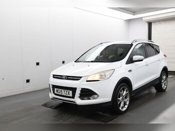 Used Ford Kuga 2015 for sale - 77267998: Photo