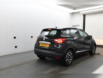 Used Renault Captur 2015 for sale - 77386368: Photo