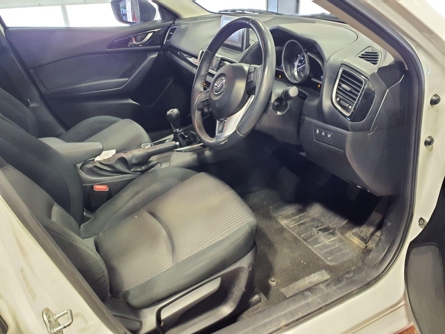 Used Mazda Mazda3 2014 for sale - 77255089: Photo 10