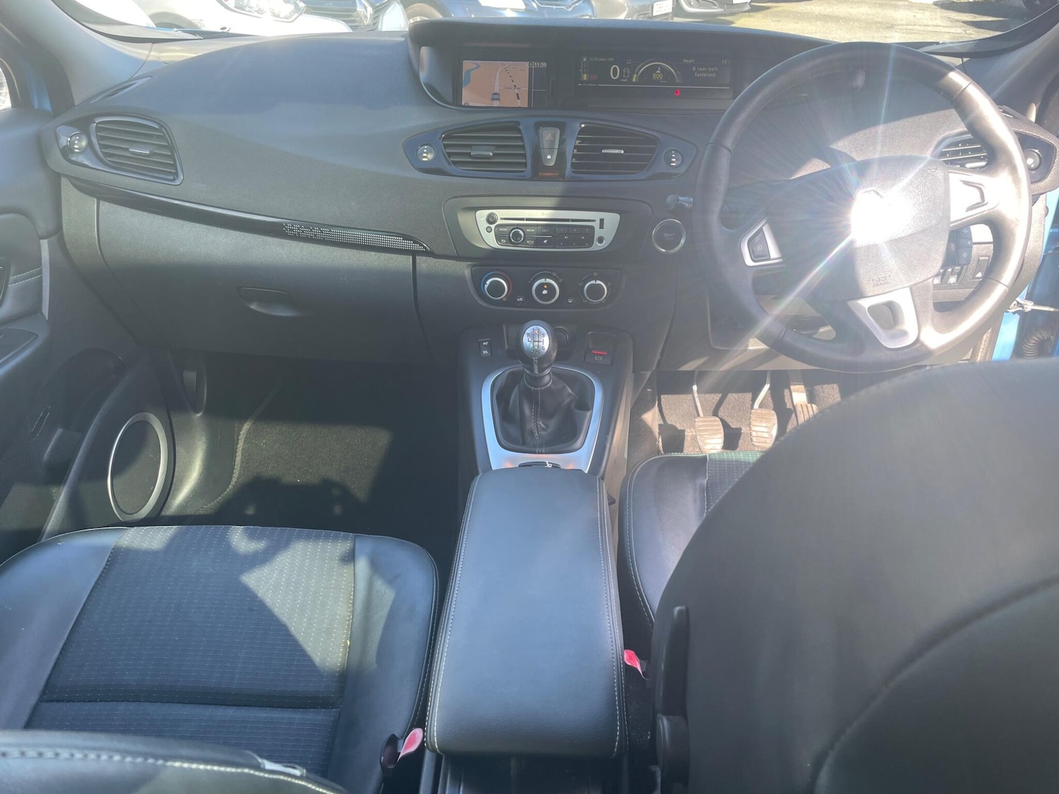 Used Renault Scenic for sale - 77925649: Photo 16