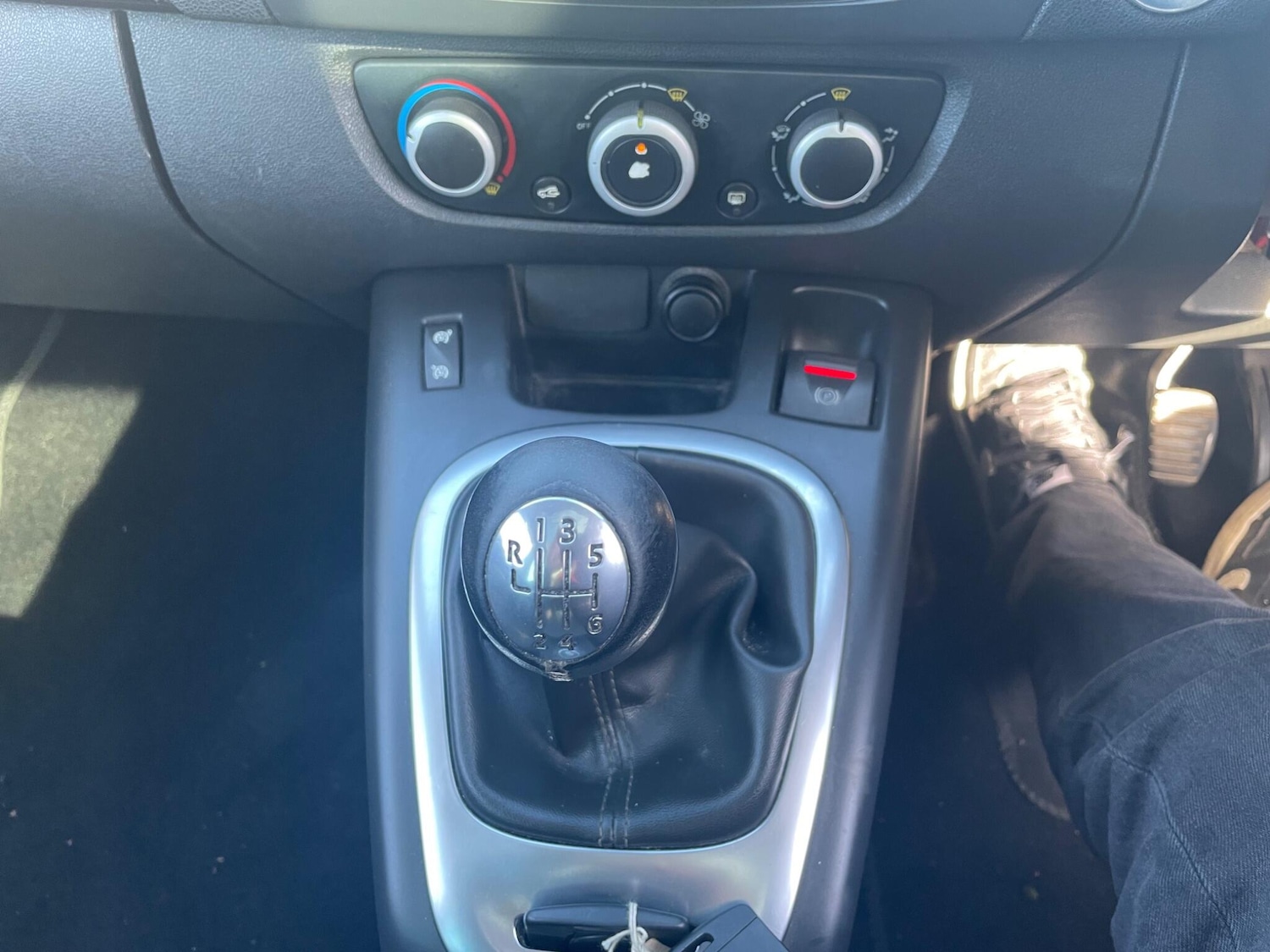 Used Renault Scenic for sale - 77925649: Photo 9