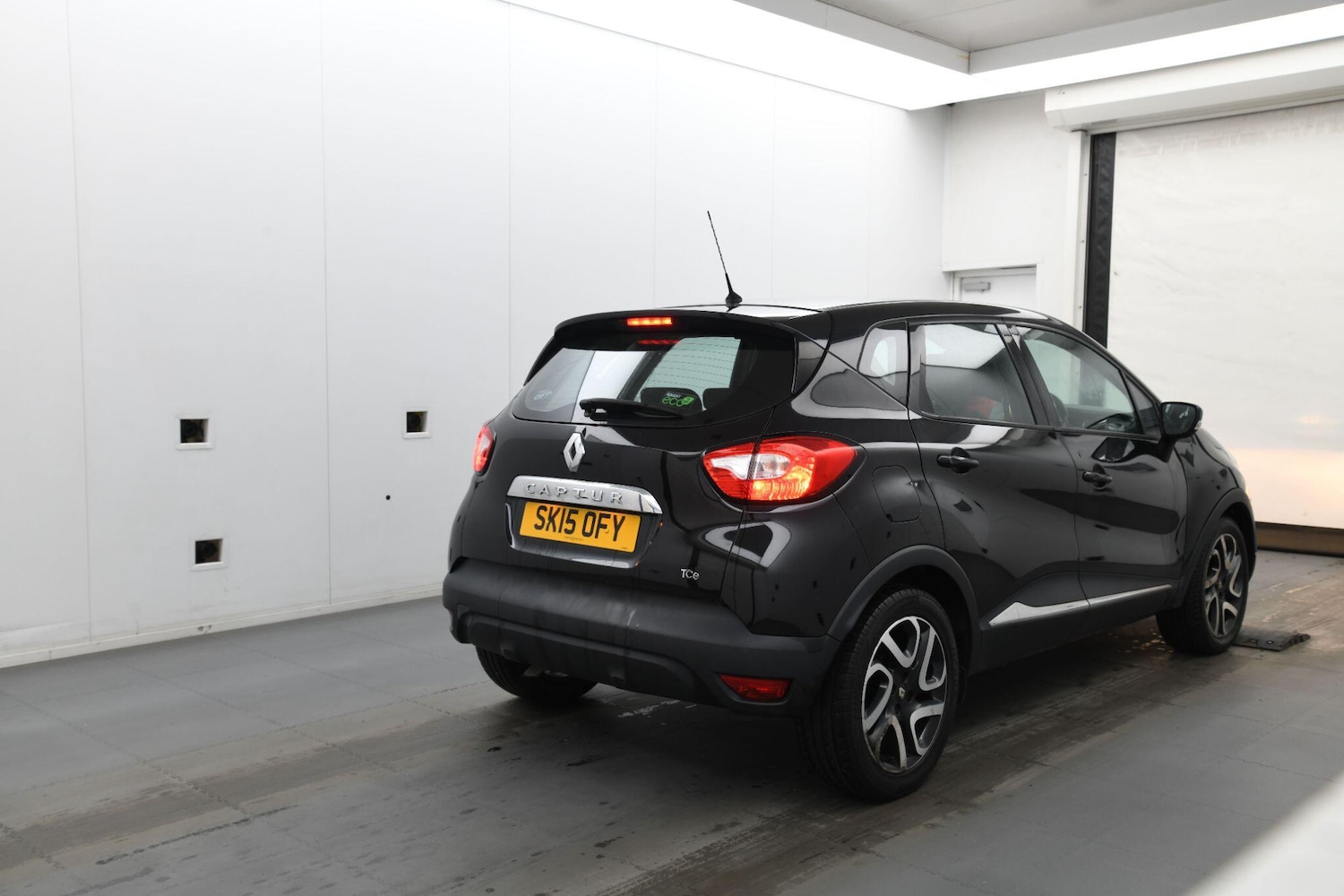 Used Renault Captur 2015 for sale - 77266853: Photo 4
