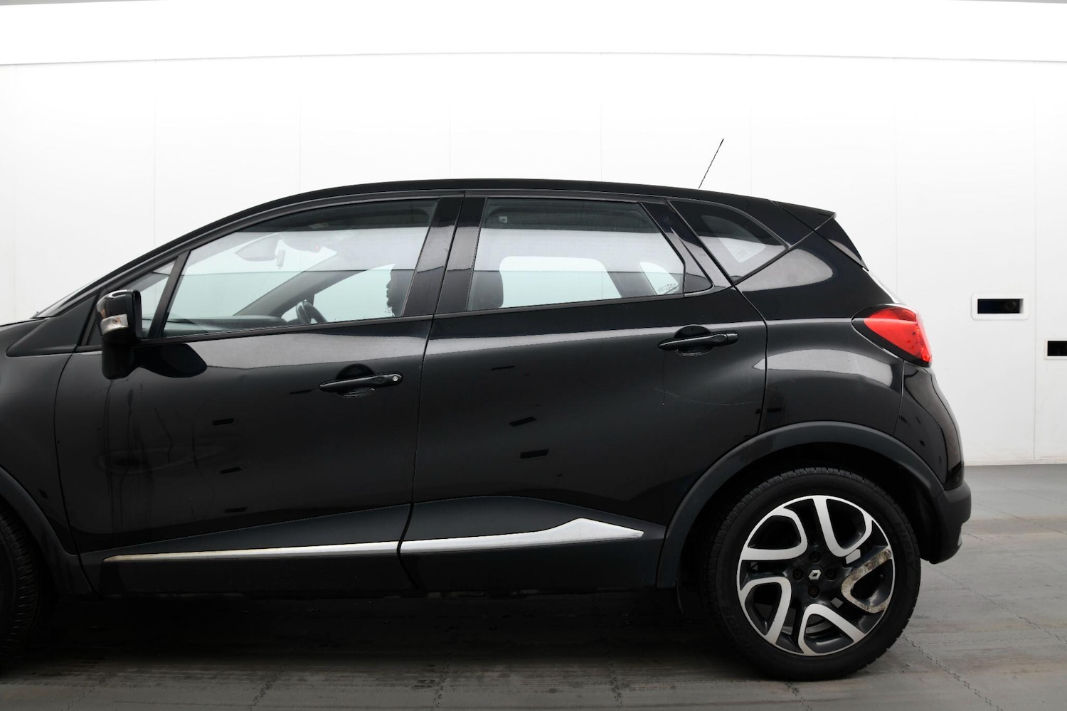 Used Renault Captur 2015 for sale - 77266853: Photo 7