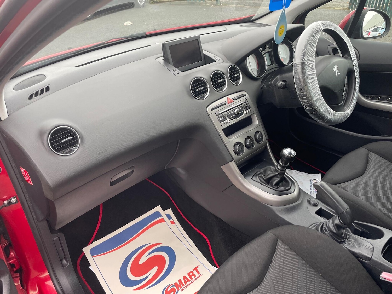 Used Peugeot 308 2011 for sale - 77345336: Photo 10