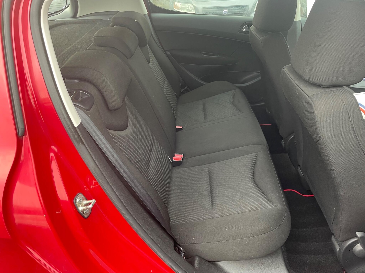 Used Peugeot 308 2011 for sale - 77345336: Photo 12