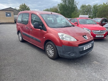 Used Peugeot Partner Tepee 2010 for sale - 78528472: Photo