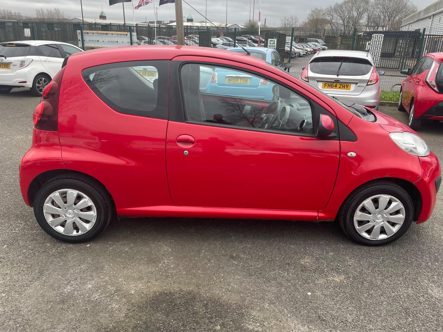 Used Peugeot 107 2013 for sale - 77854048: Photo 5