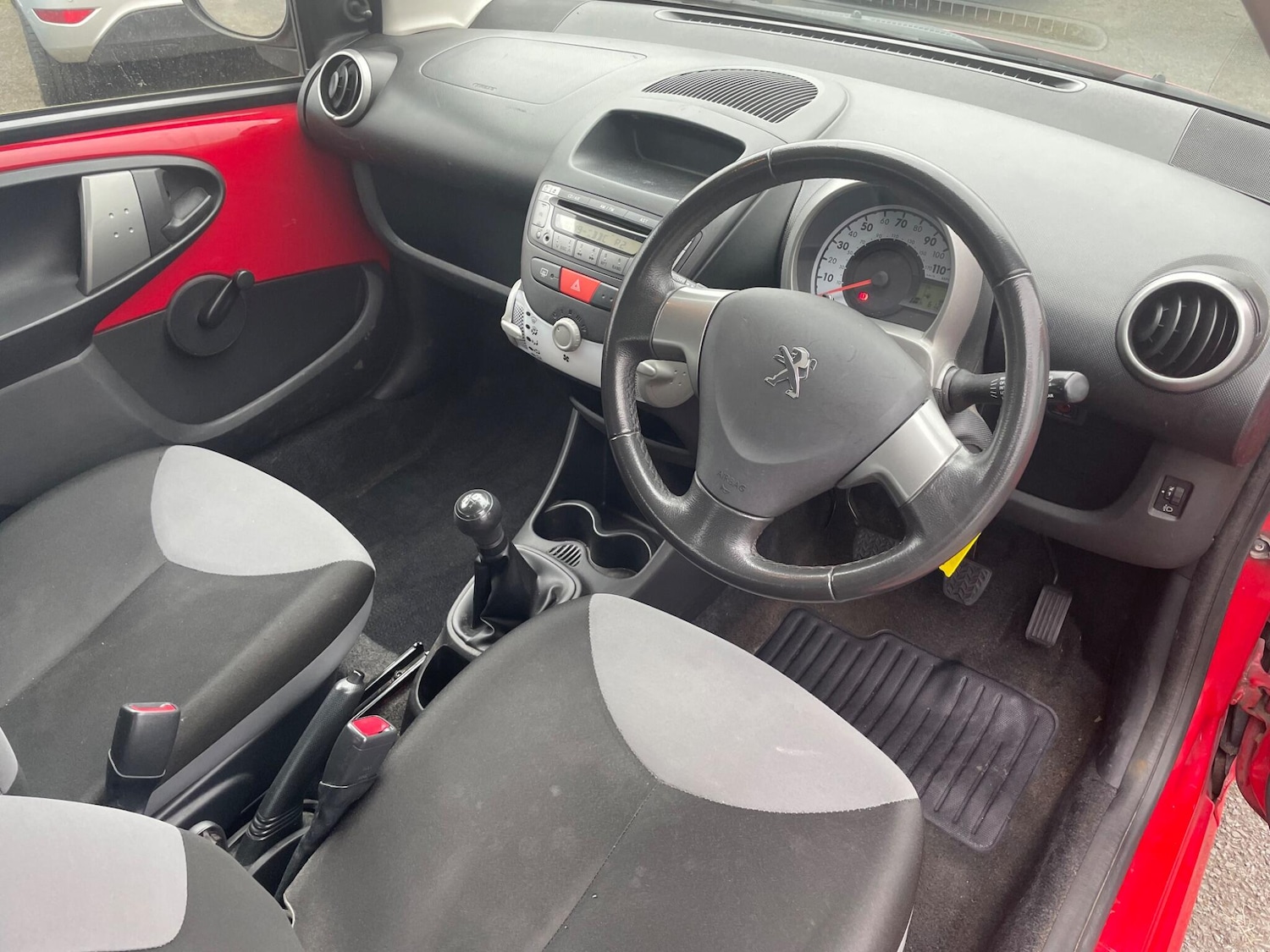 Used Peugeot 107 2013 for sale - 77854048: Photo 9