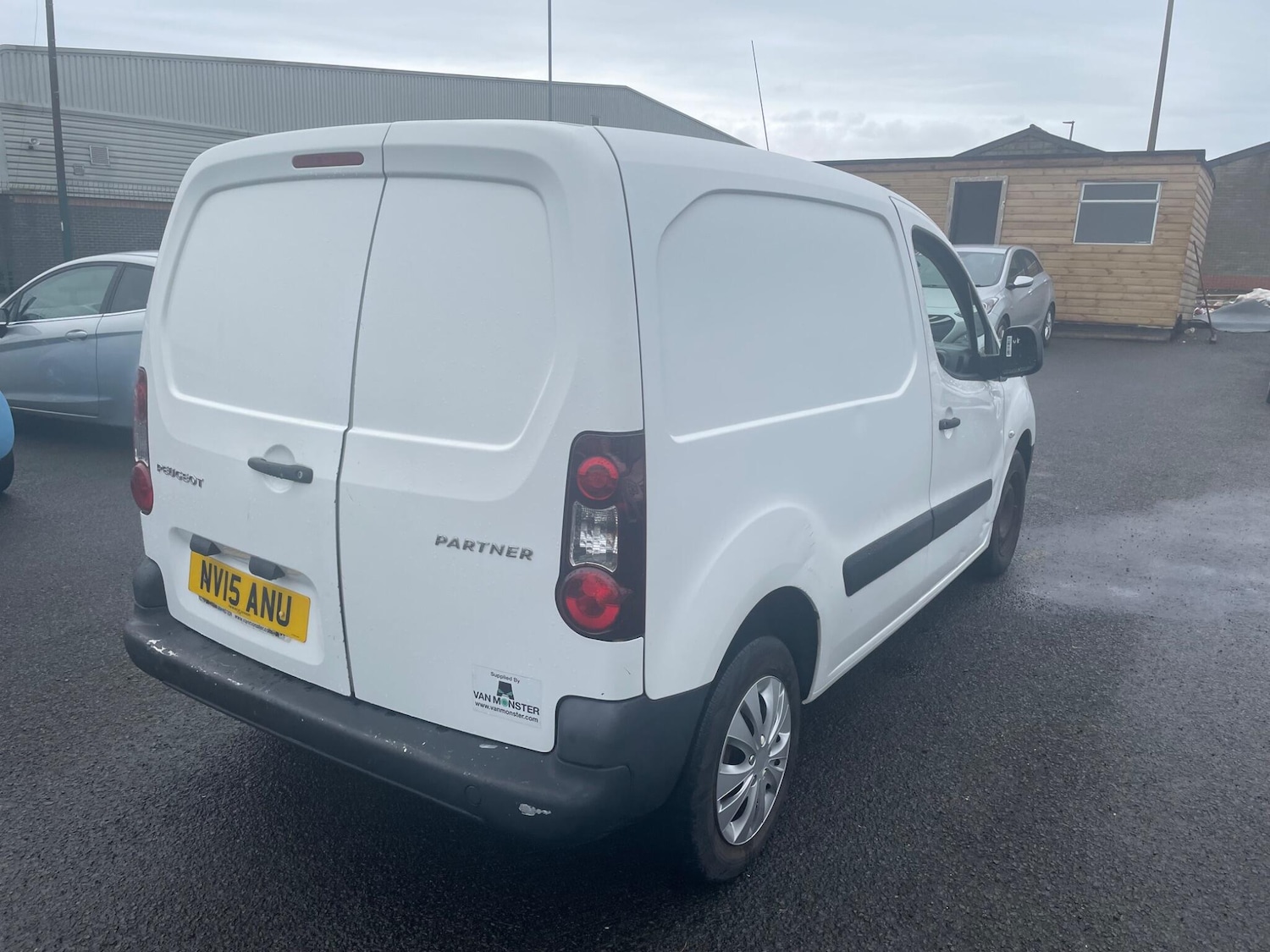 Used Peugeot Partner 2015 for sale - 77633393: Photo 7