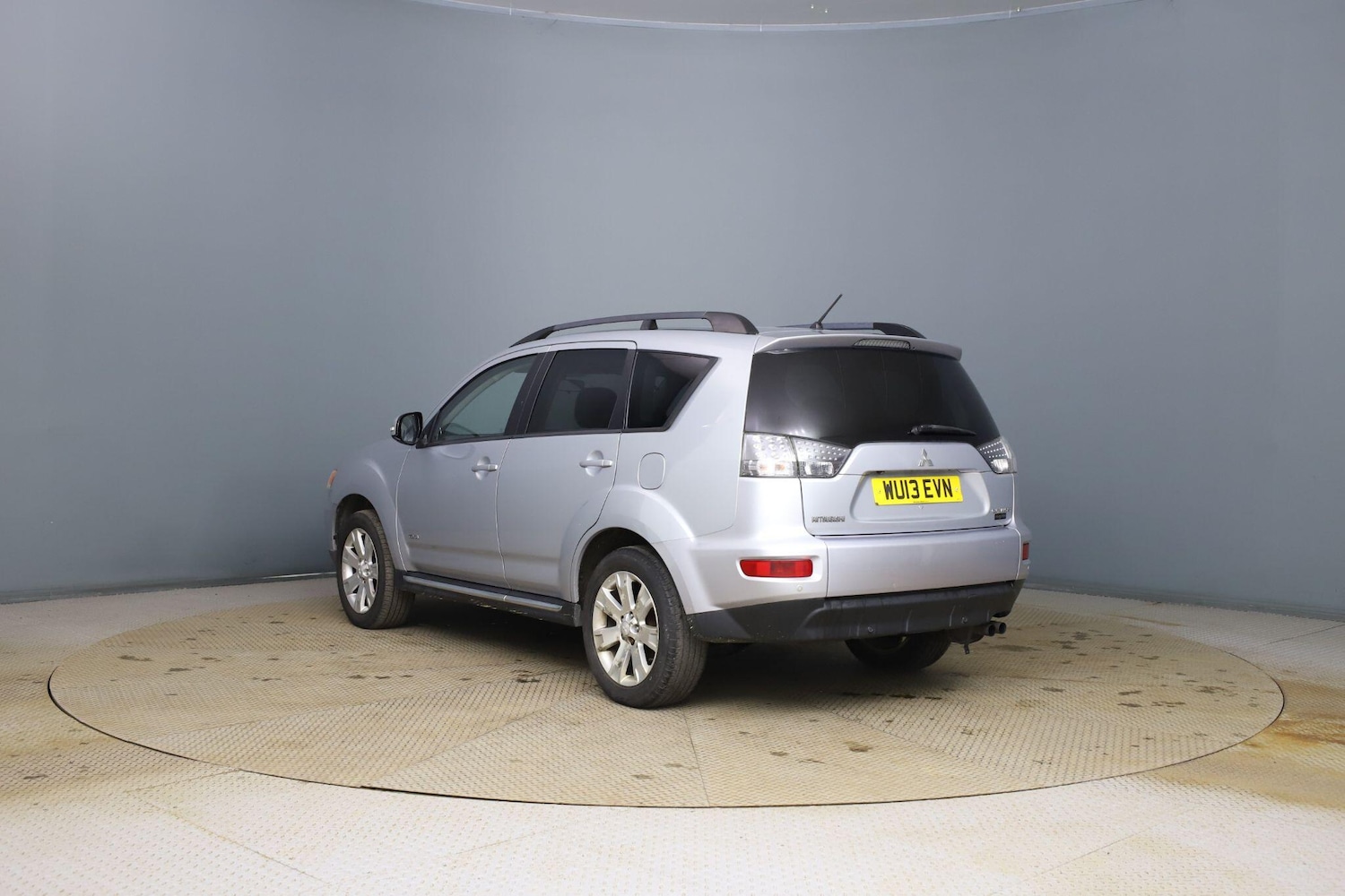 Used Mitsubishi Outlander for sale - 77587331: Photo 3