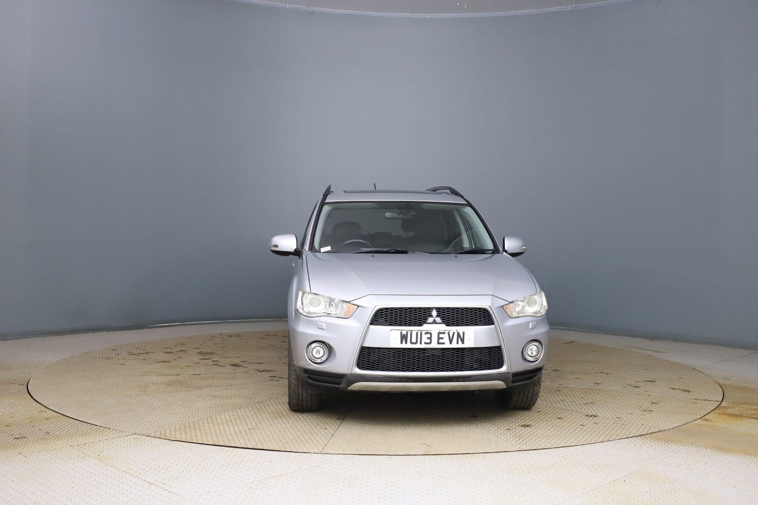 Used Mitsubishi Outlander for sale - 77587331: Photo 8