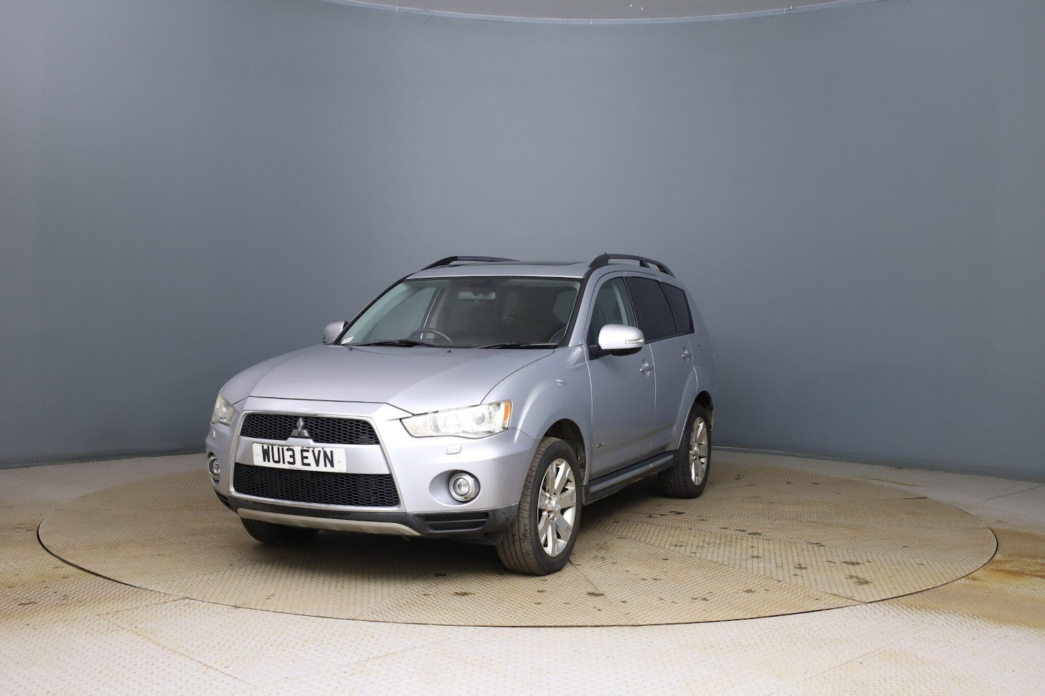 Used Mitsubishi Outlander for sale - 77587331: Photo 9