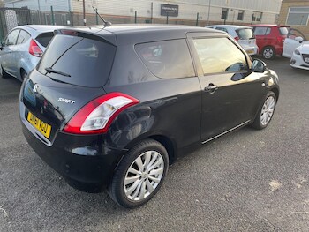 Used Suzuki Swift 2011 for sale - 77768325: Photo
