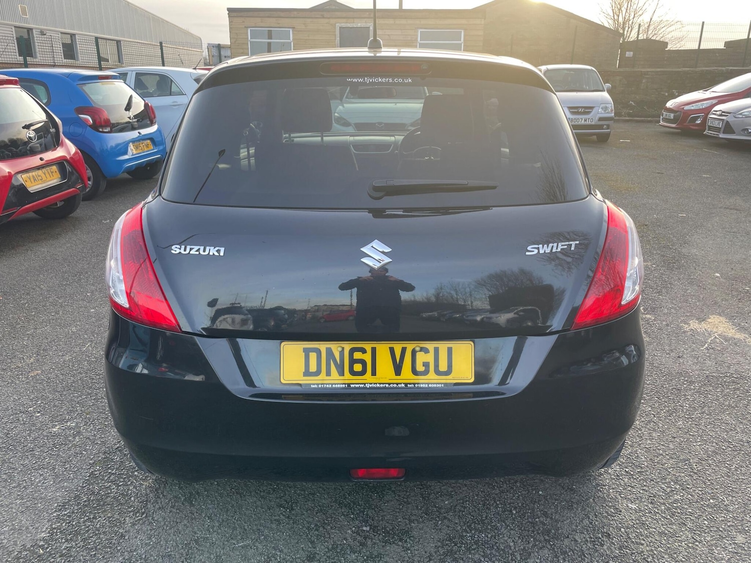 Used Suzuki Swift 2011 for sale - 77585670: Photo 5