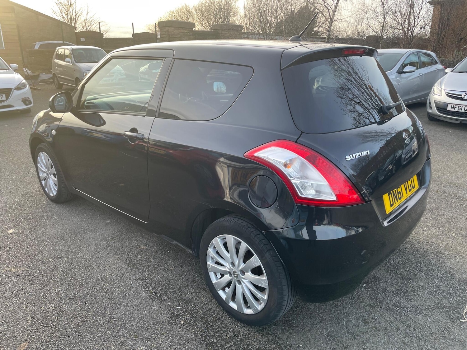 Used Suzuki Swift 2011 for sale - 77585670: Photo 6