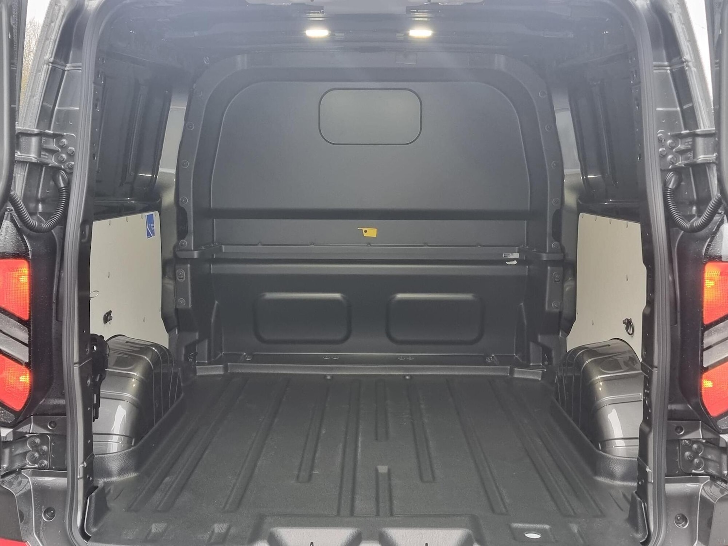 Used Ford Transit Custom for sale - 77603071: Photo 24