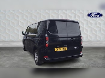 Used Ford Transit Custom 2024 for sale - 76172646: Photo