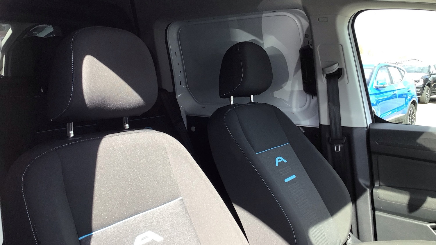 Used Ford Transit Connect 2025 for sale - 77603039: Photo 10