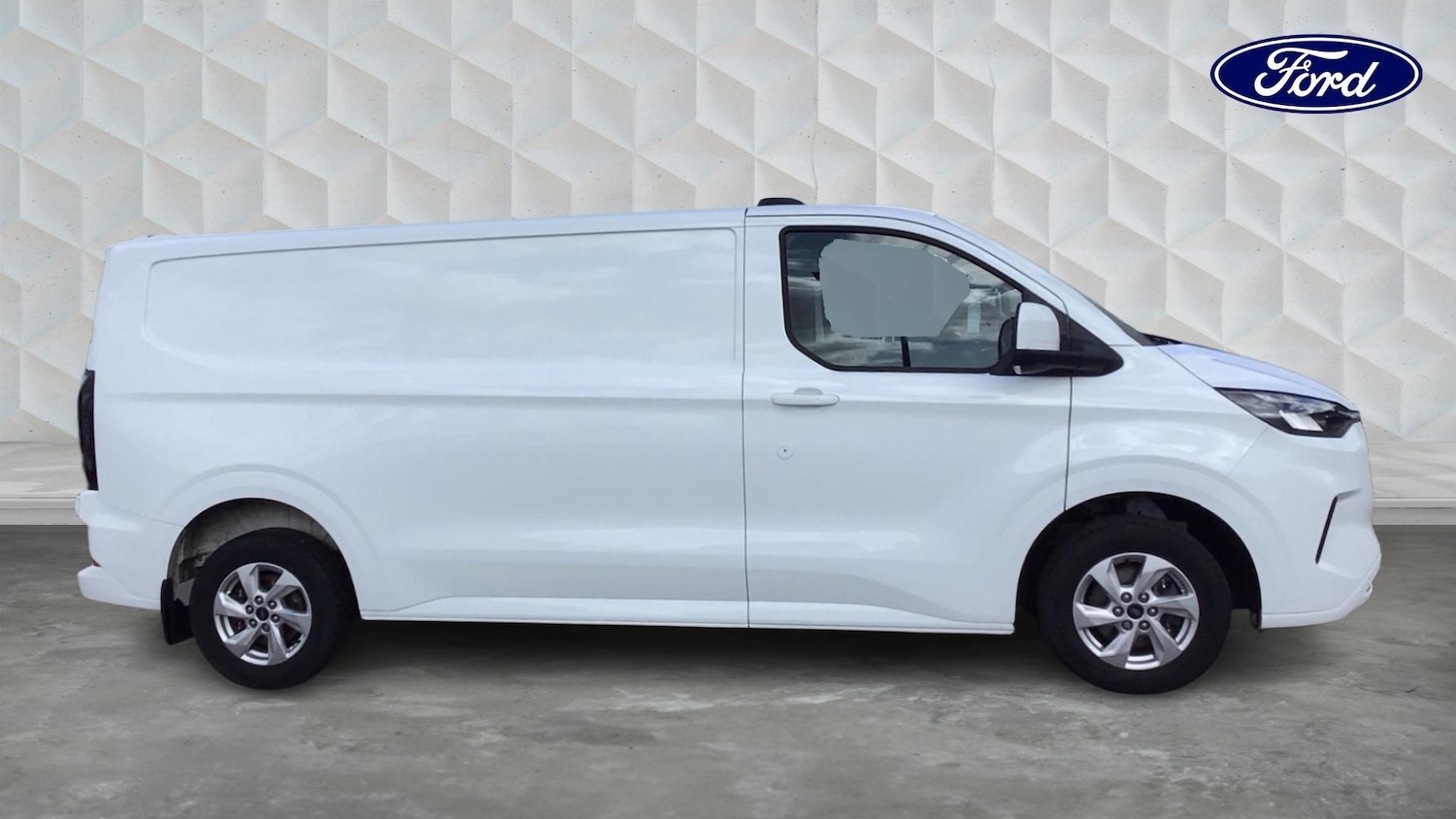 Used Ford Transit Custom 2024 for sale - 77845557: Photo 4