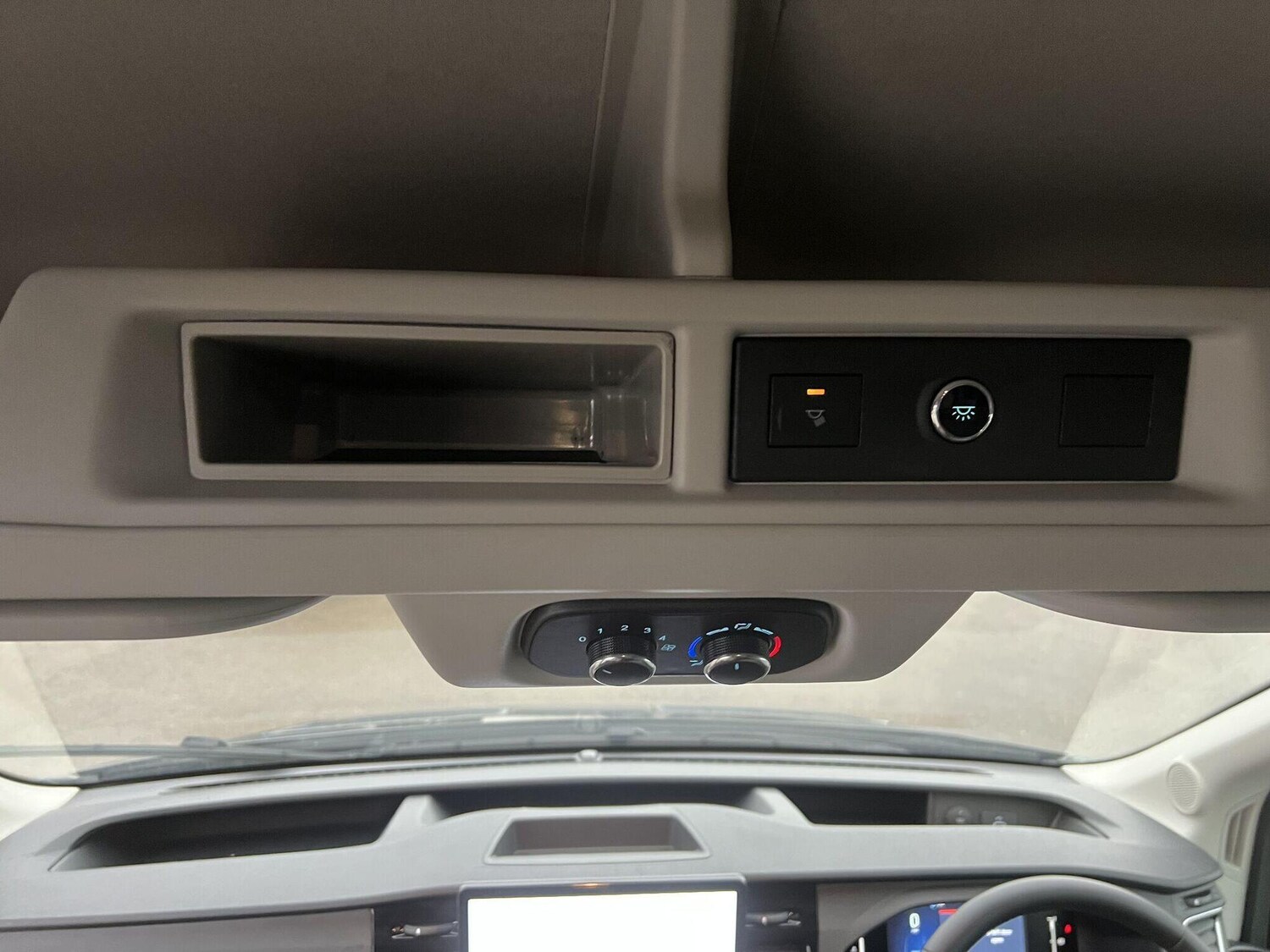 Used Ford Transit 2025 for sale - 77603008: Photo 32