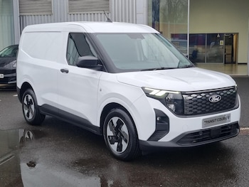 Ford E-Transit Courier feature image