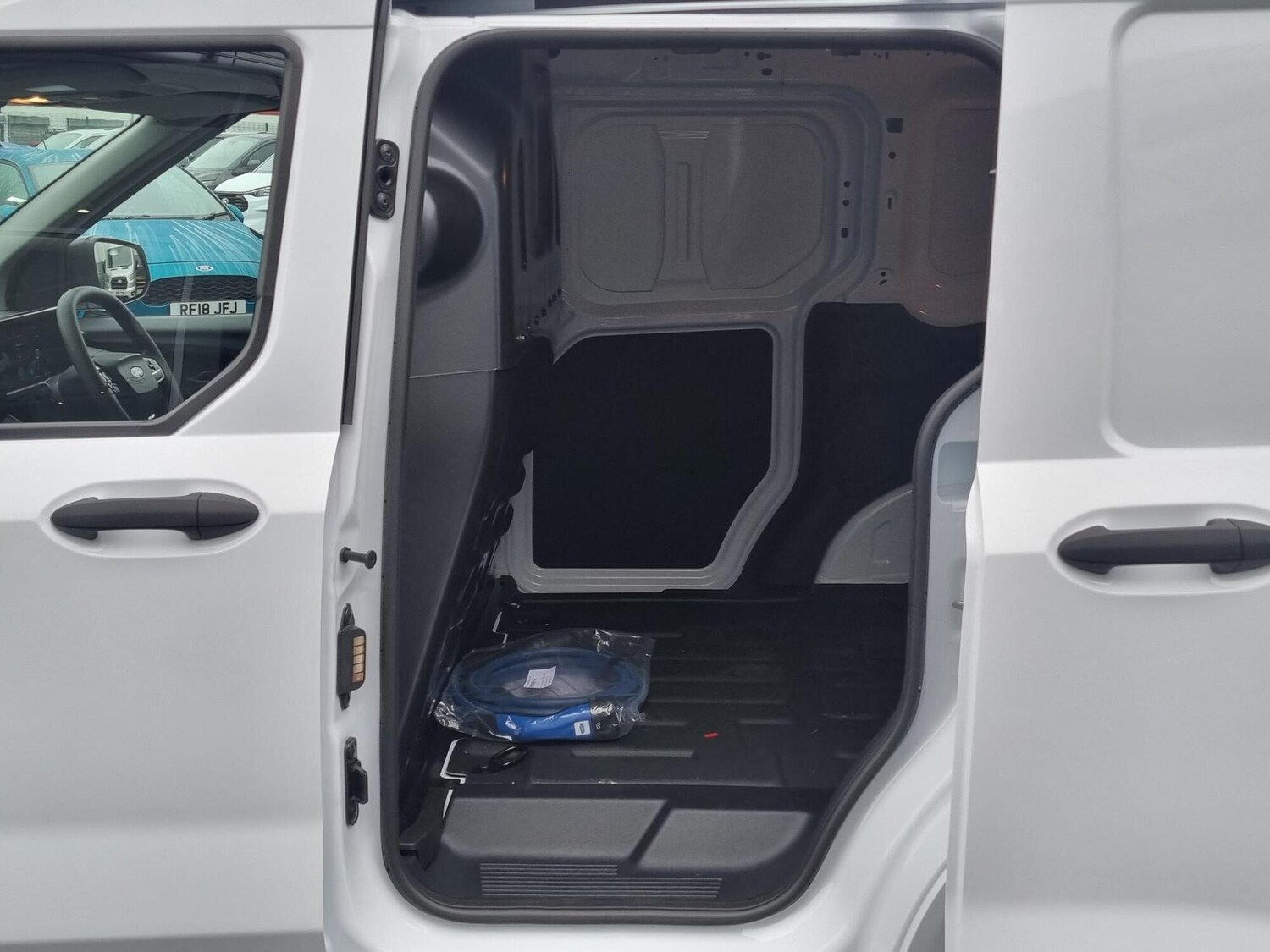 Used Ford E-Transit Courier for sale - 77603074: Photo 25