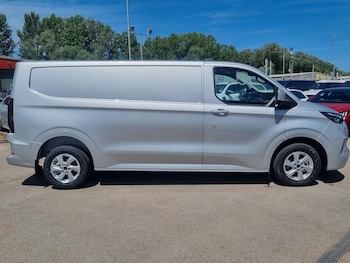 Used Ford Transit Custom undefined for sale - 78761401: Photo
