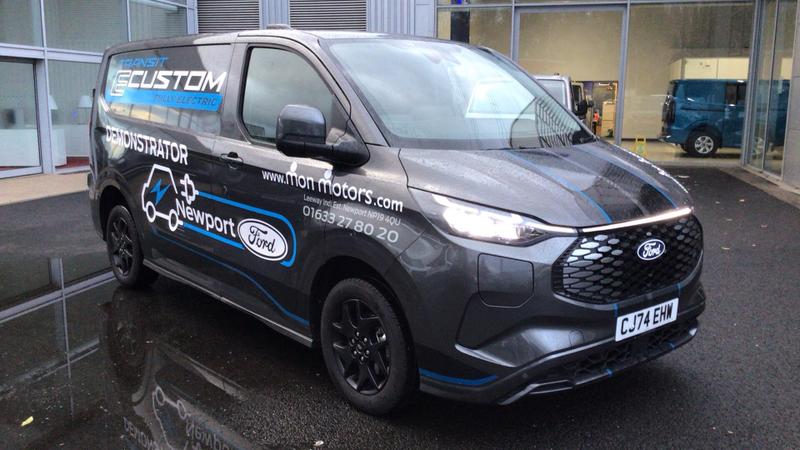 Used Ford E-Transit 2025 for sale - 76438450: Photo 29