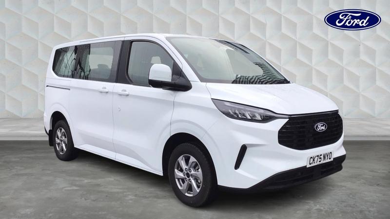 Used Ford Tourneo Custom 2025 for sale - 76405222: Photo 1