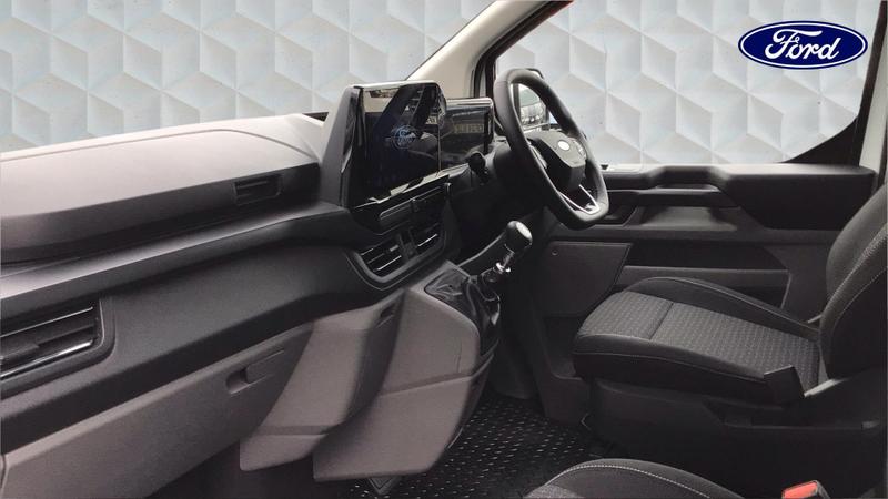 Used Ford Tourneo Custom 2025 for sale - 76405222: Photo 2