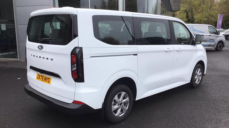 Used Ford Tourneo Custom 2025 for sale - 76405222: Photo 20
