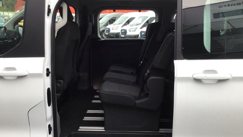 Used Ford Tourneo Custom 2025 for sale - 76405222: Photo 25