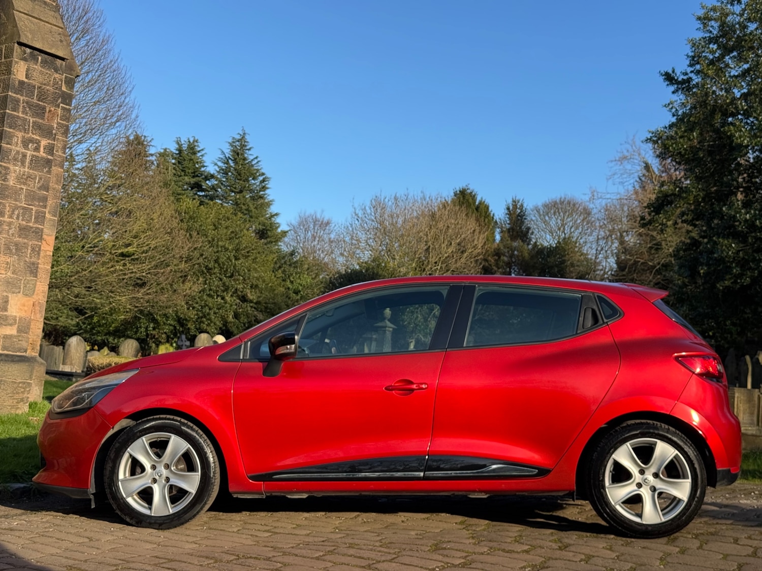 Used Renault Clio 2016 for sale - 77978844: Photo 5