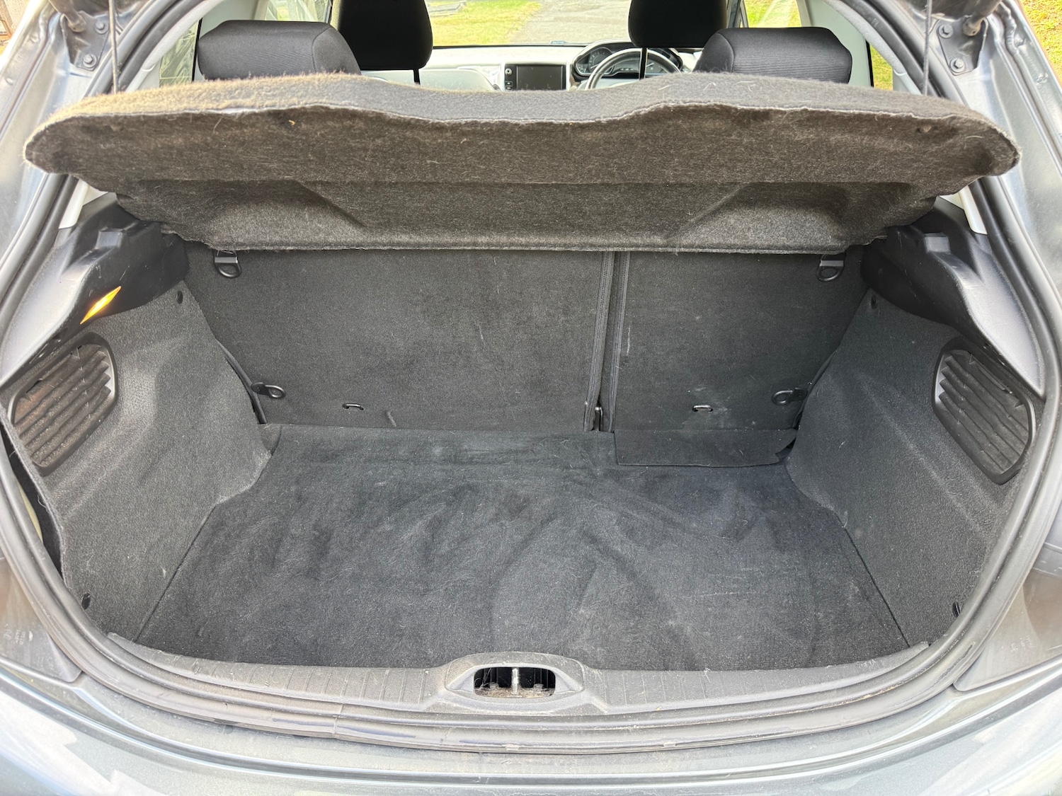 Used Audi RS Q3 2014 for sale - 77812951: Photo 16