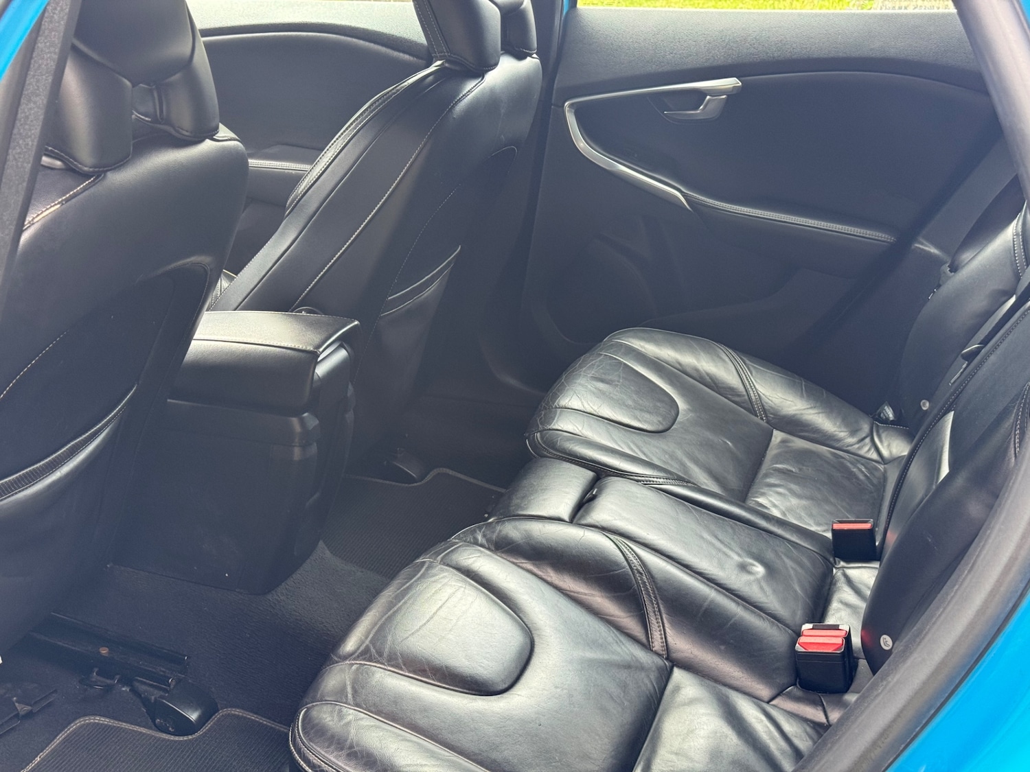 Used Volvo V40 2013 for sale - 77881436: Photo 19