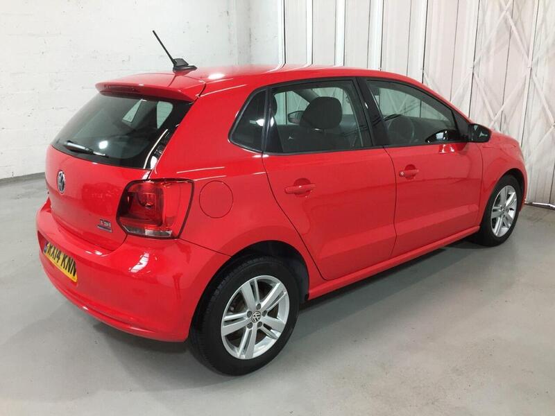 Used Volkswagen Polo 2014 for sale - 76407138: Photo 2