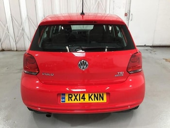 Used Volkswagen Polo 2014 for sale - 76407138: Photo