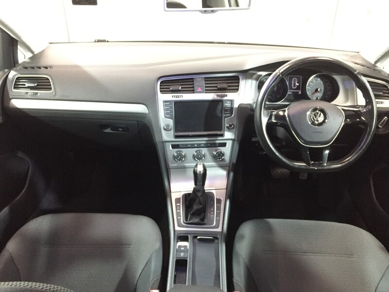 Used Volkswagen Golf 2014 for sale - 76686786: Photo 17