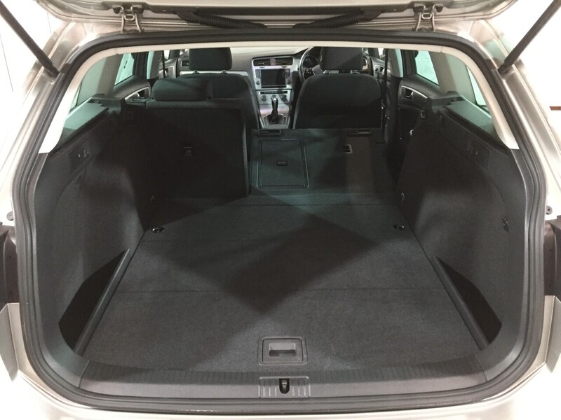 Used Volkswagen Golf 2014 for sale - 76686786: Photo 25