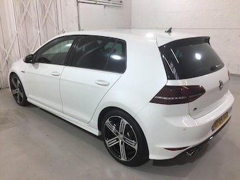 Used Volkswagen Golf 2015 for sale - 77681427: Photo