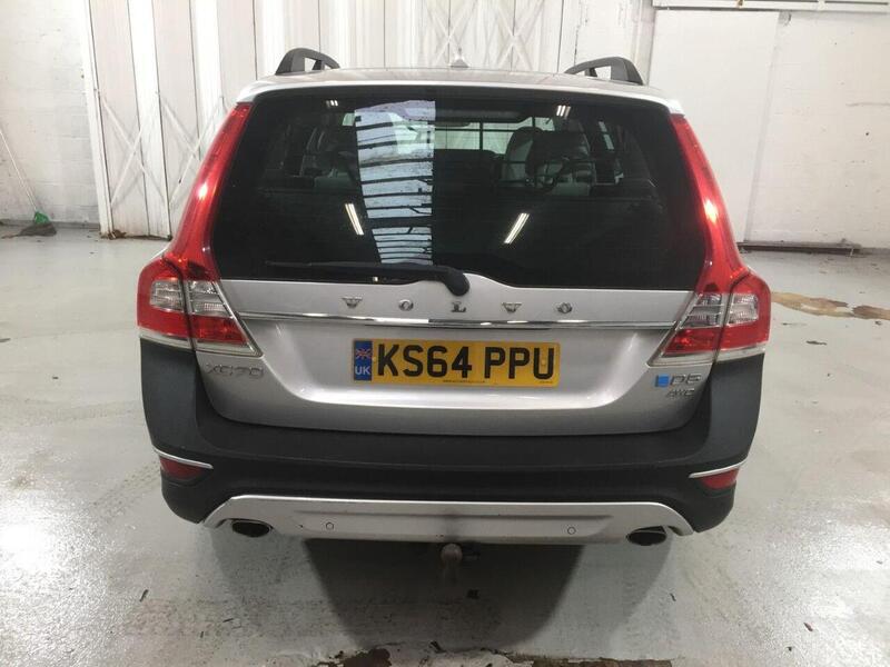 Used Volvo XC70 2014 for sale - 77349667: Photo 5