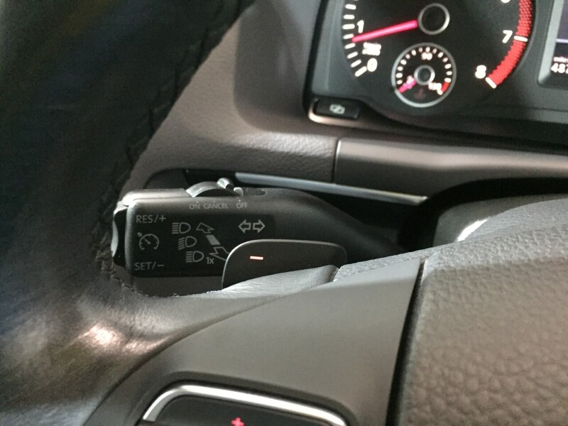 Used Volkswagen Touran 2011 for sale - 76407149: Photo 12