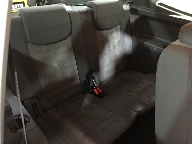 Used Volkswagen Touran 2011 for sale - 76407149: Photo 33