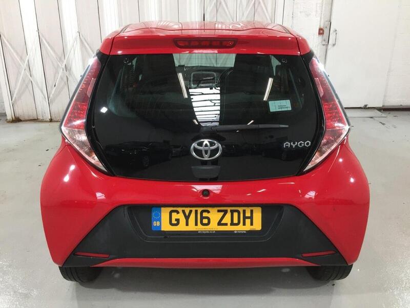 Used Toyota AYGO 2016 for sale - 76402488: Photo 3