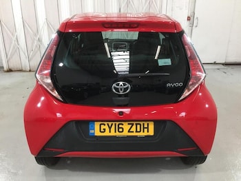 Used Toyota AYGO 2016 for sale - 76402488: Photo